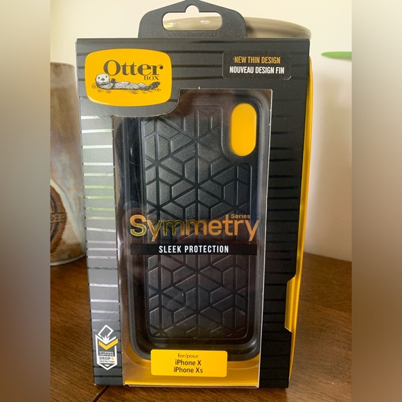 OtterBox iPhone Xs & X Symmetry Series Case. Black, New thin design, ultra sleek - Picture 1 of 6